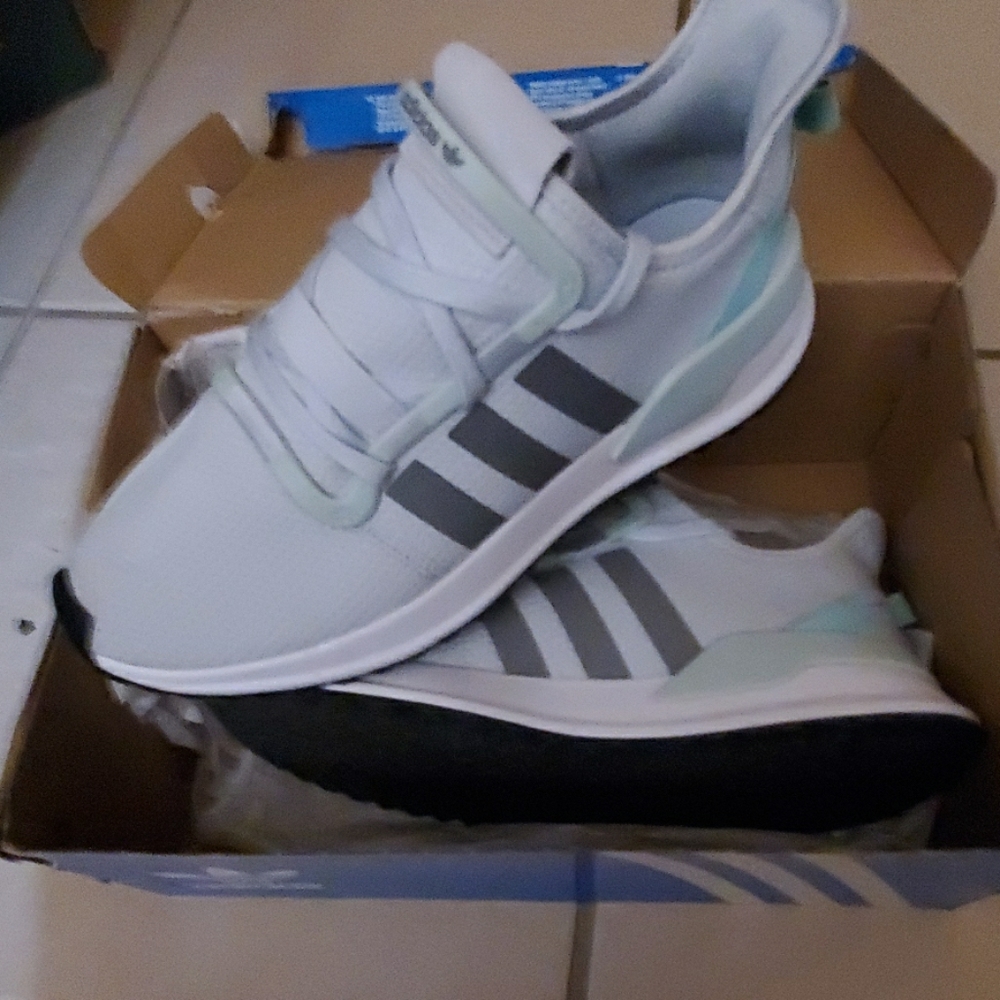 Adidas U-Path Run